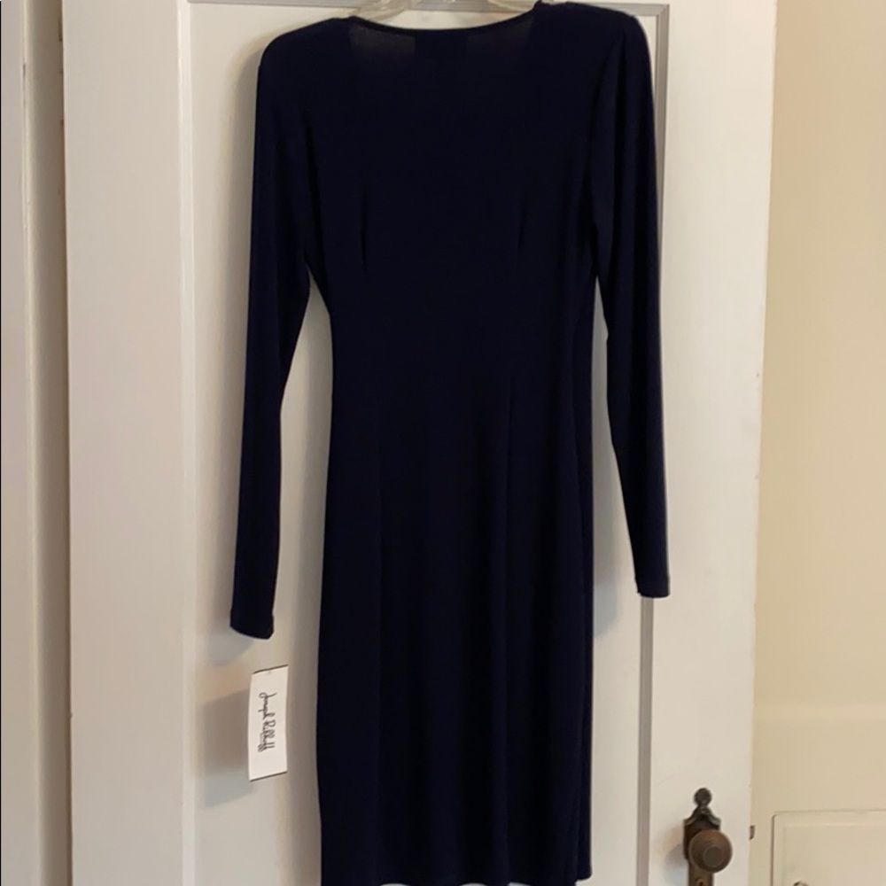 Dress - Picture 5 of 7